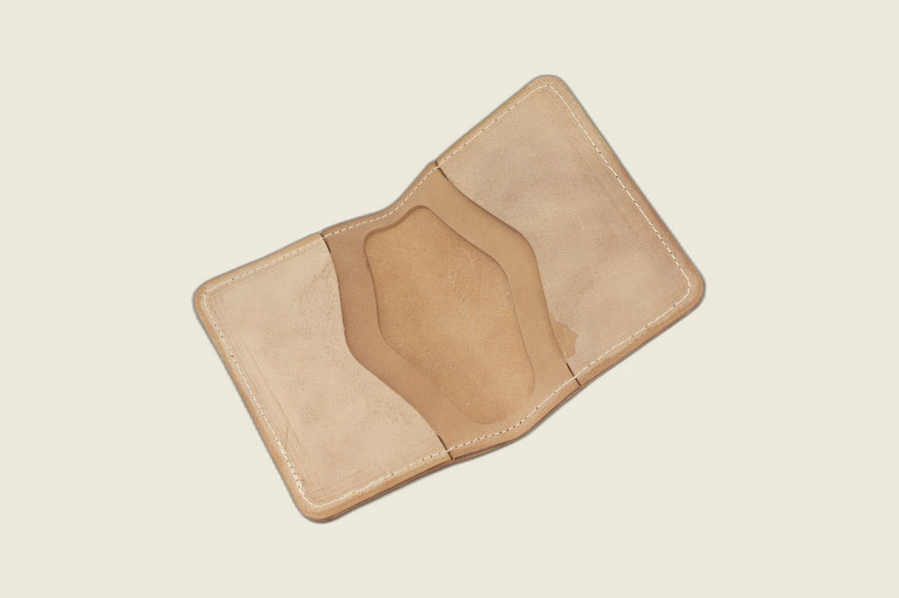 Warden bifold interior in unglazed natural Cloe shell, two card pockets with soft tan well
